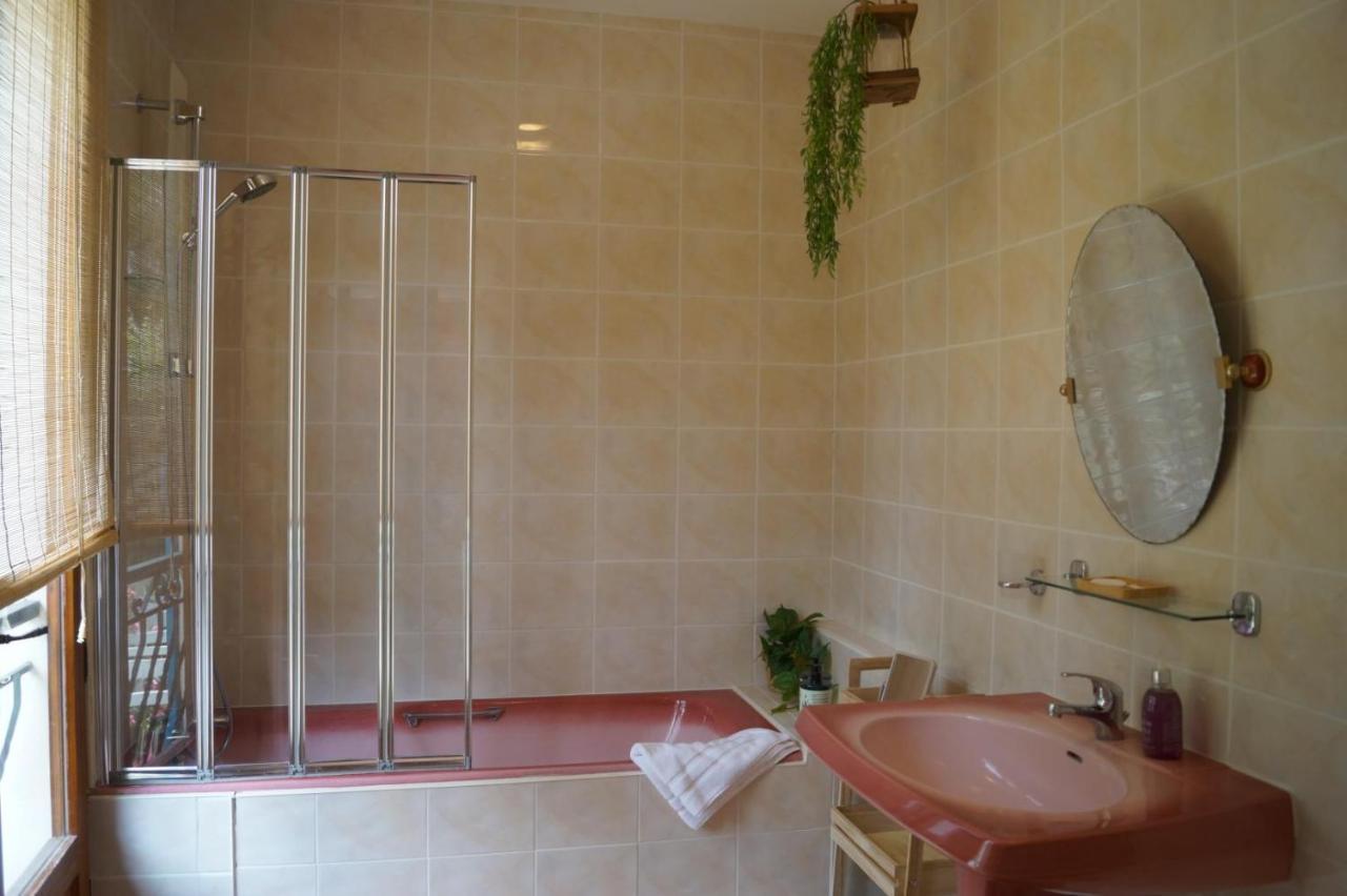 La Maison Des Eaux Saint-Jean-de-Thurac Ngoại thất bức ảnh