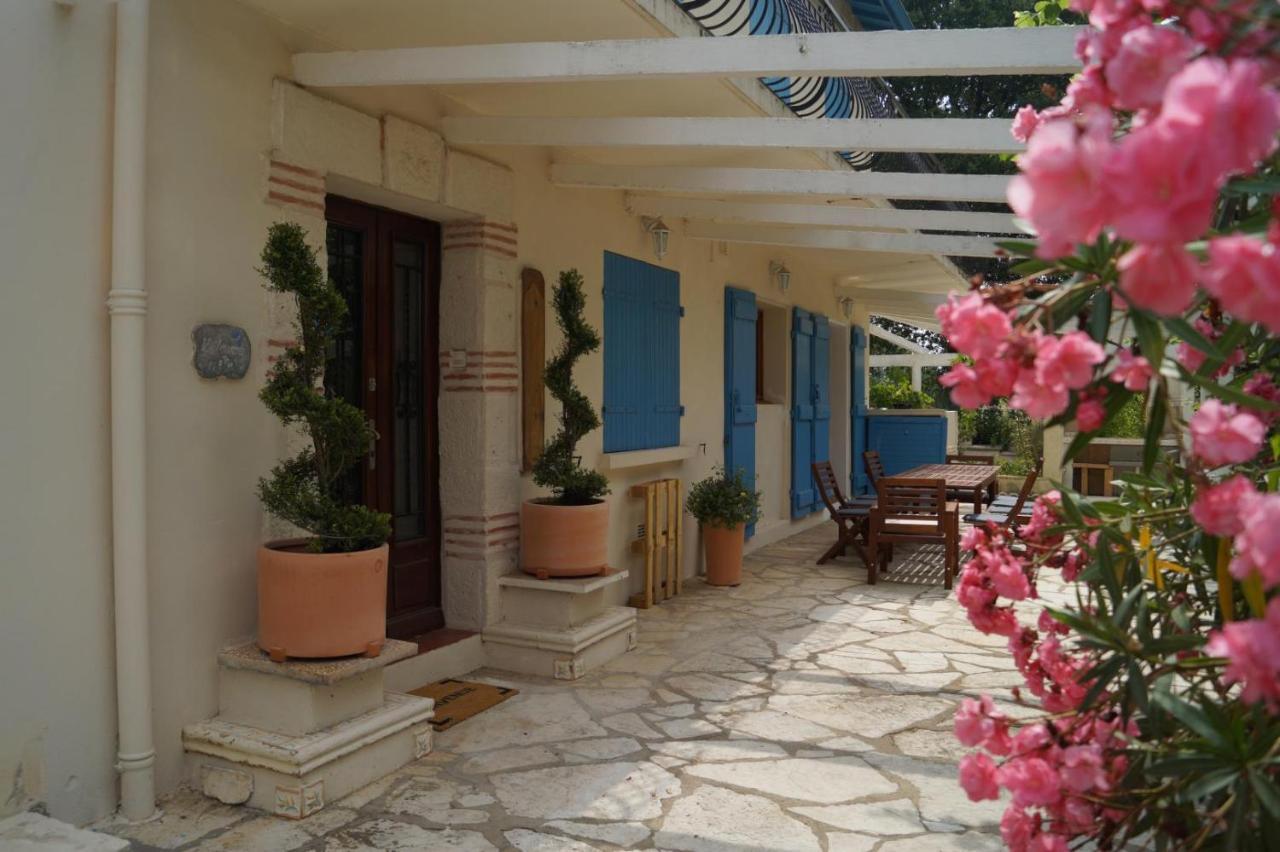 La Maison Des Eaux Saint-Jean-de-Thurac Ngoại thất bức ảnh